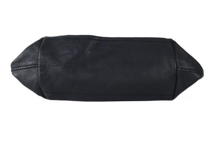 LANVIN ランバン　ハンドバッグ　ミニバッグ　レザー　リバーシブル　黒 LANVIN ランバン ハンドバッグ ミニバッグ レザー リバーシブル