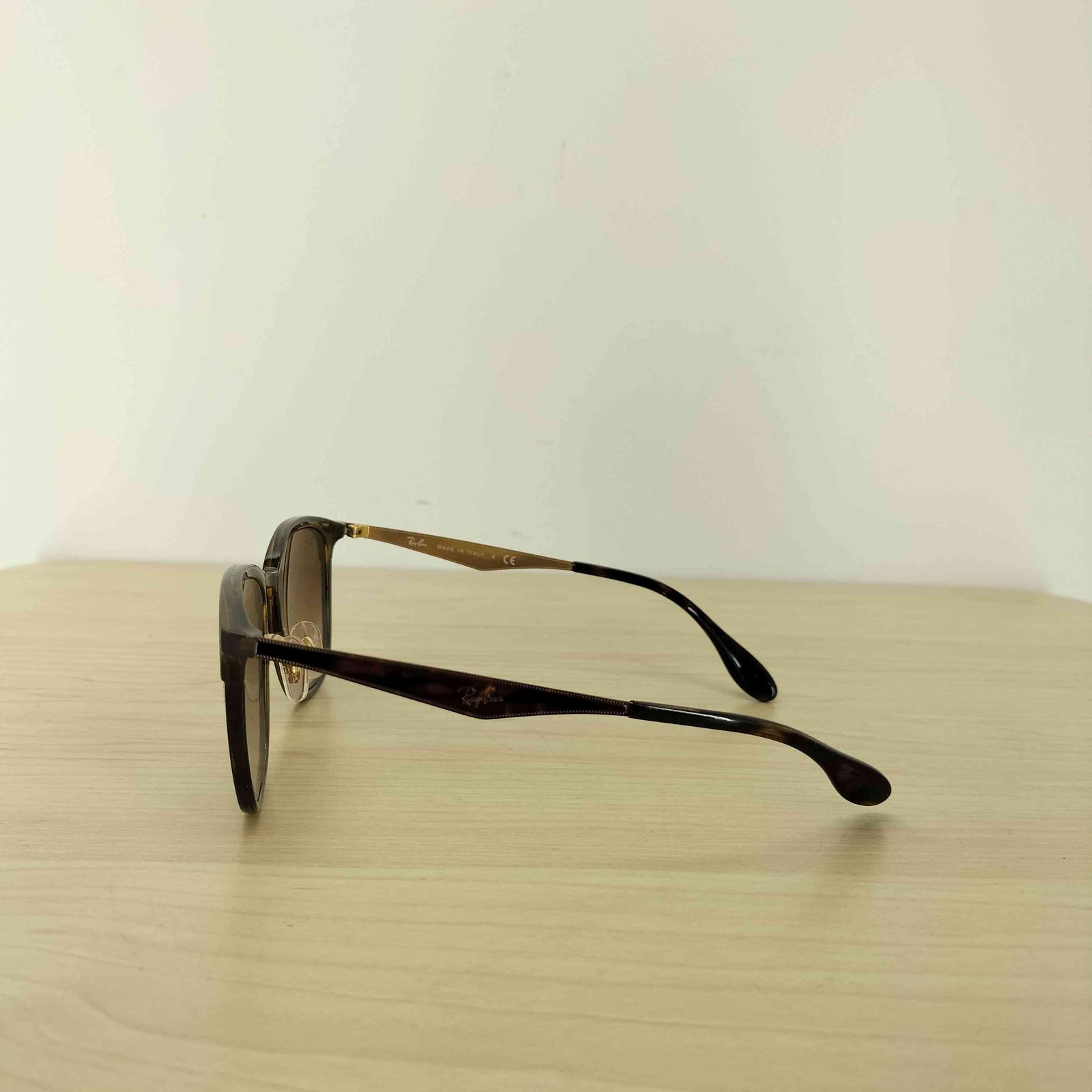 レイバン Ray-Ban RB4278 グラデーションレンズ サングラス レイバン Ray-Ban RB4278 グラデーションレンズ サングラス
