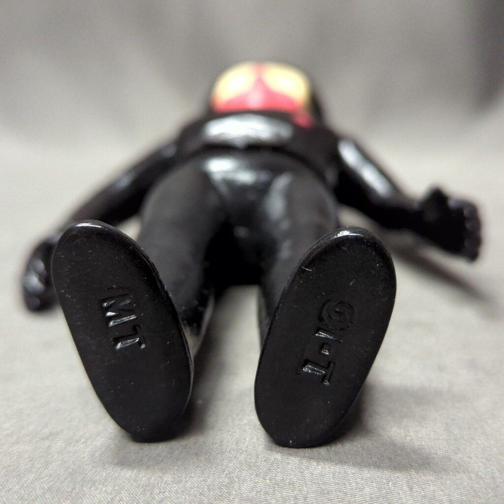 メディコムトイ　東映レトロソフビコレクション　ショッカー戦闘員黒ベレー帽 東映レトロソフビコレクション ショッカー戦闘員（骨）（『仮面