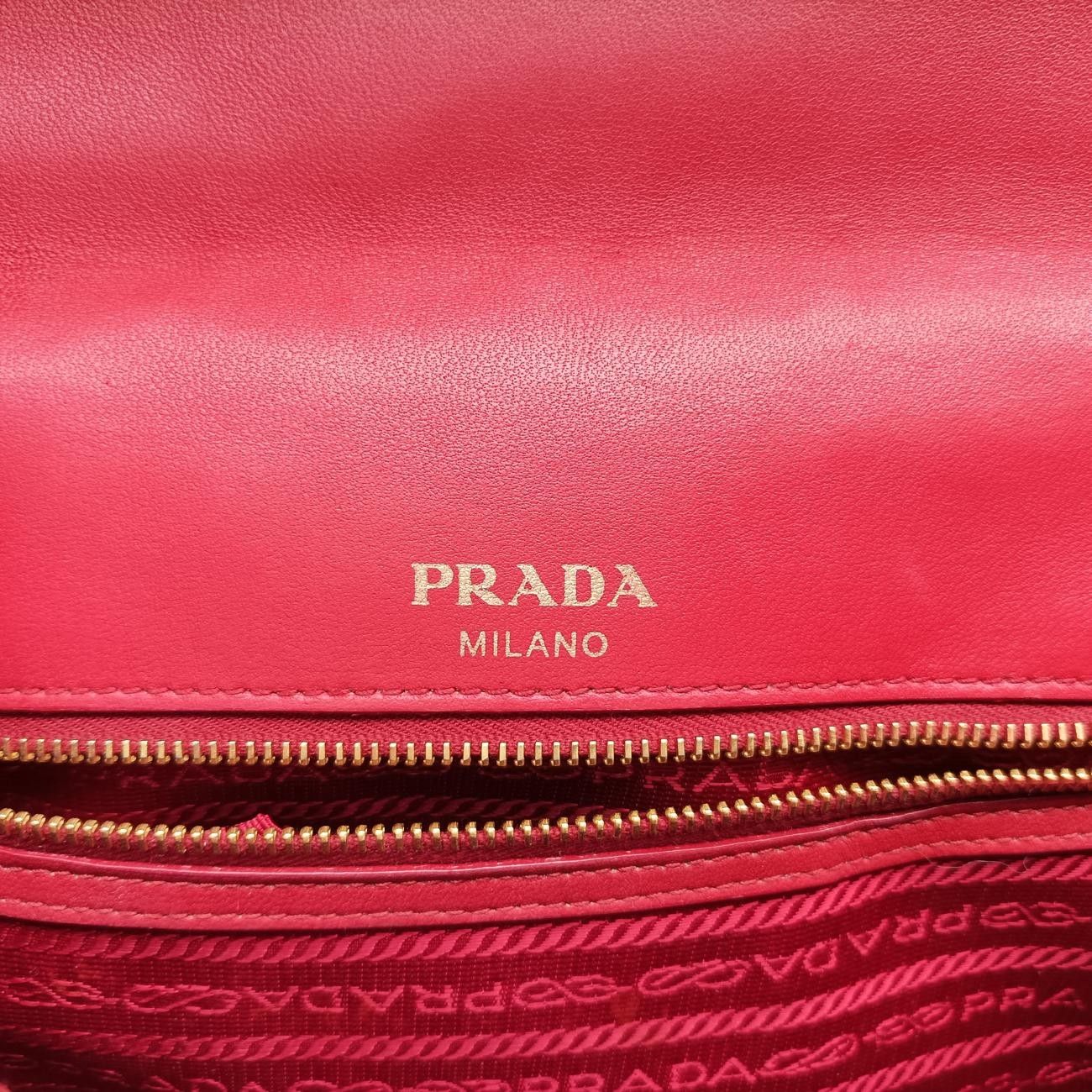 プラダPradaナッパ ゴーフルレッドレザー1BD235197|B