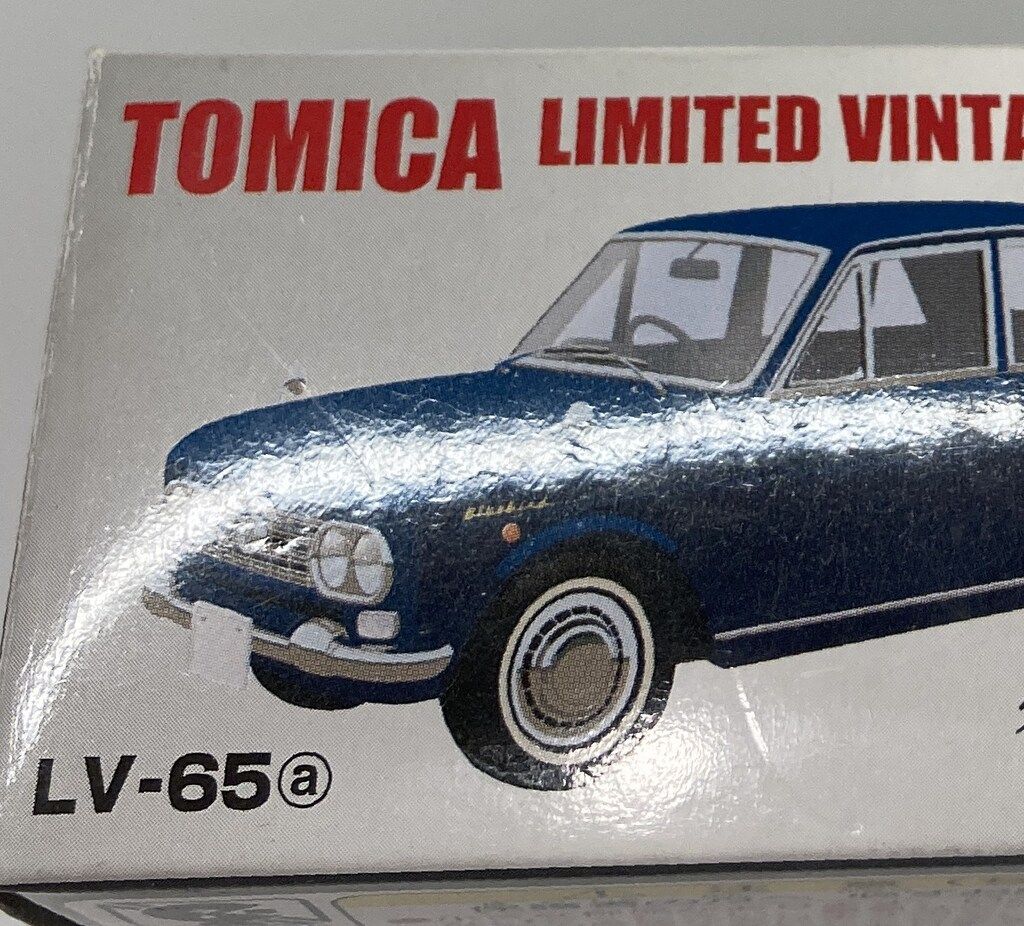 トミーテック TOMICA LIMITED VINTAGE ダットサン ブルーバード