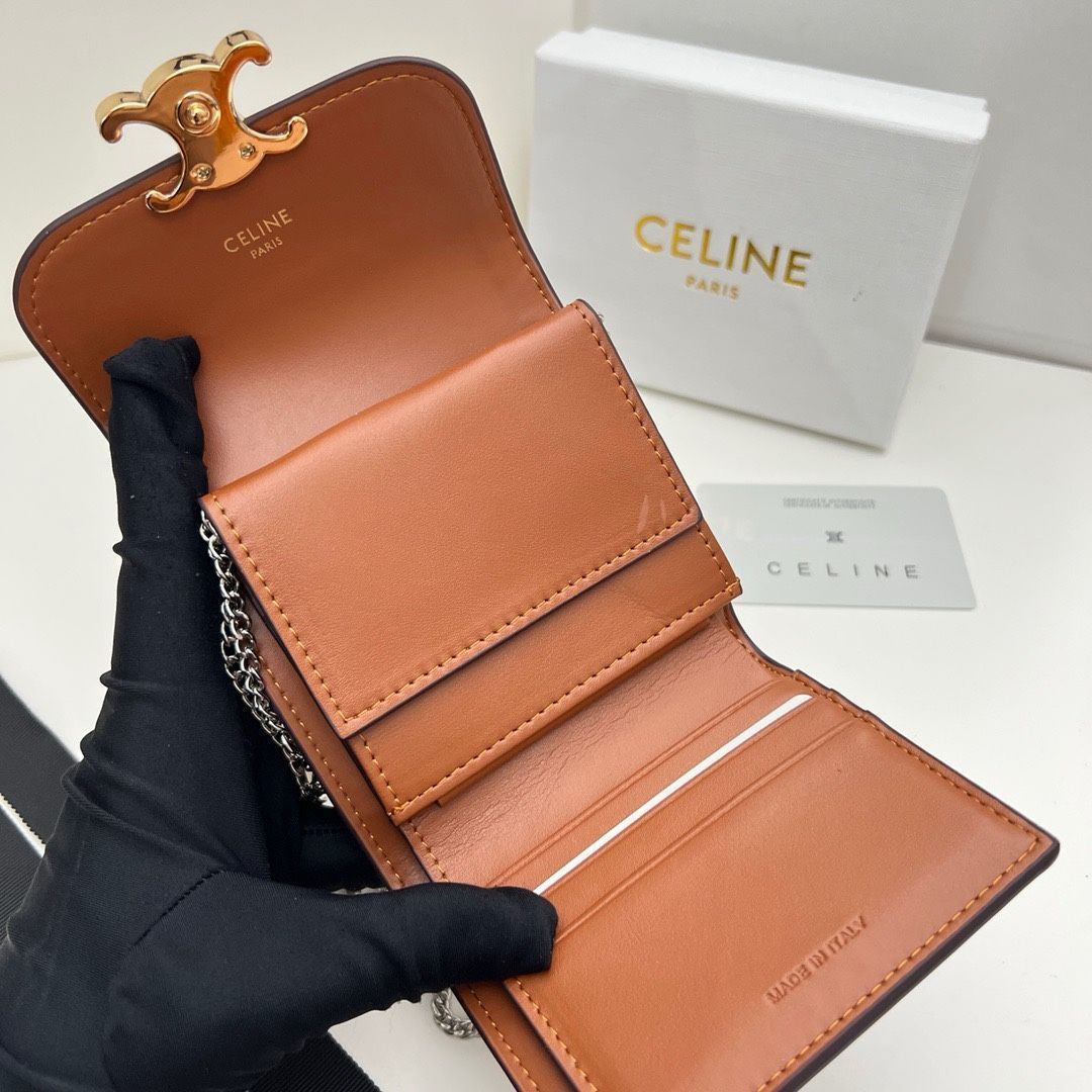 CELINE トリオンフ チェーンウォレット【ランク：S】 チェーンウォレット トリオンフ / シャイニーカーフスキン