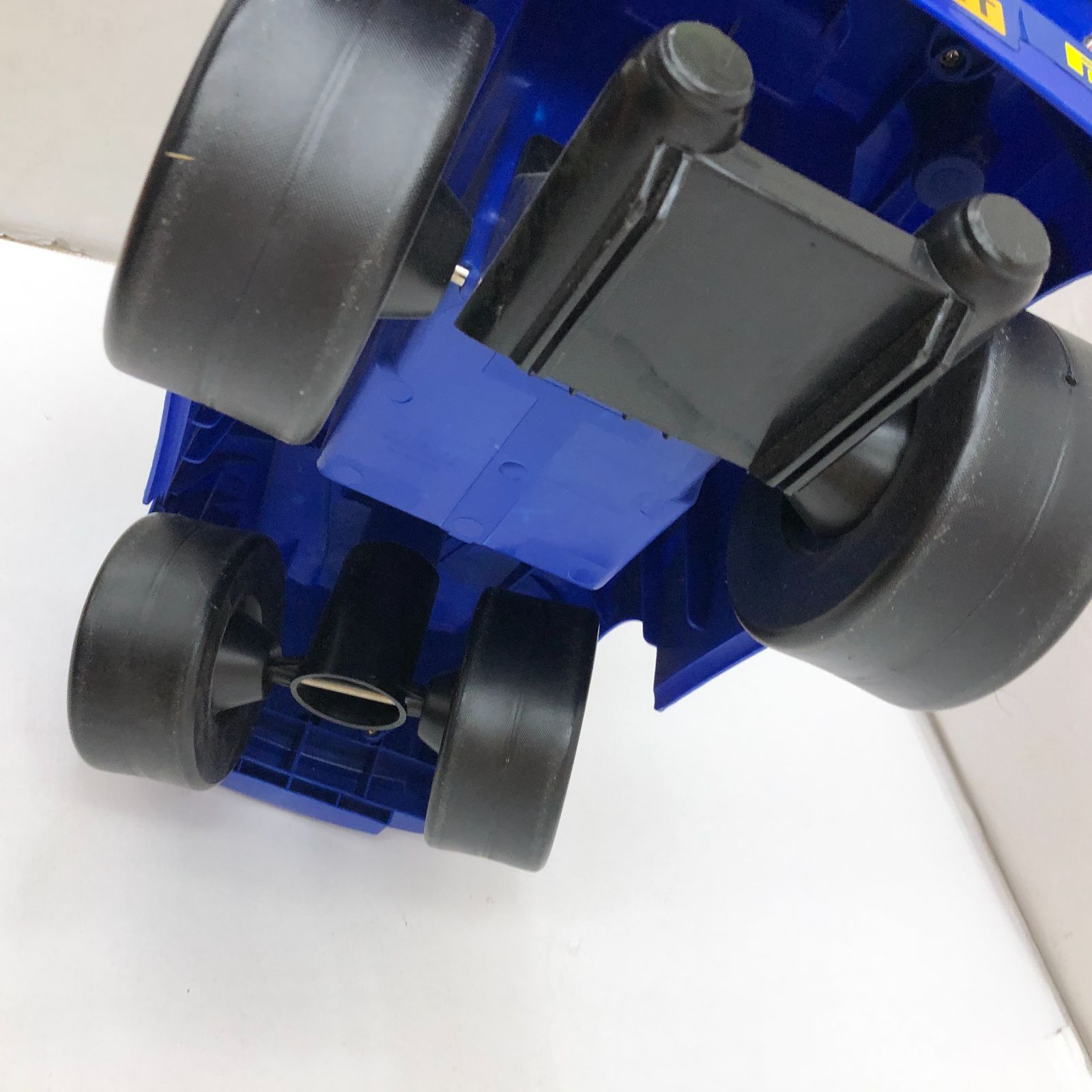 03m0496 スバル インプレッサ 子供用 乗用玩具 足蹴り SUBARU WRC 足 