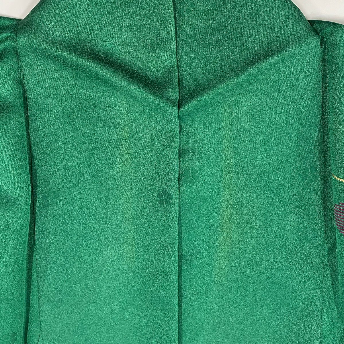 振袖 身長151-166cm 鮮やか緑　正絹 振袖 身丈167cm 裄丈67cm M 袷 梅 蝶 金銀糸 金彩 緑 正絹 名品