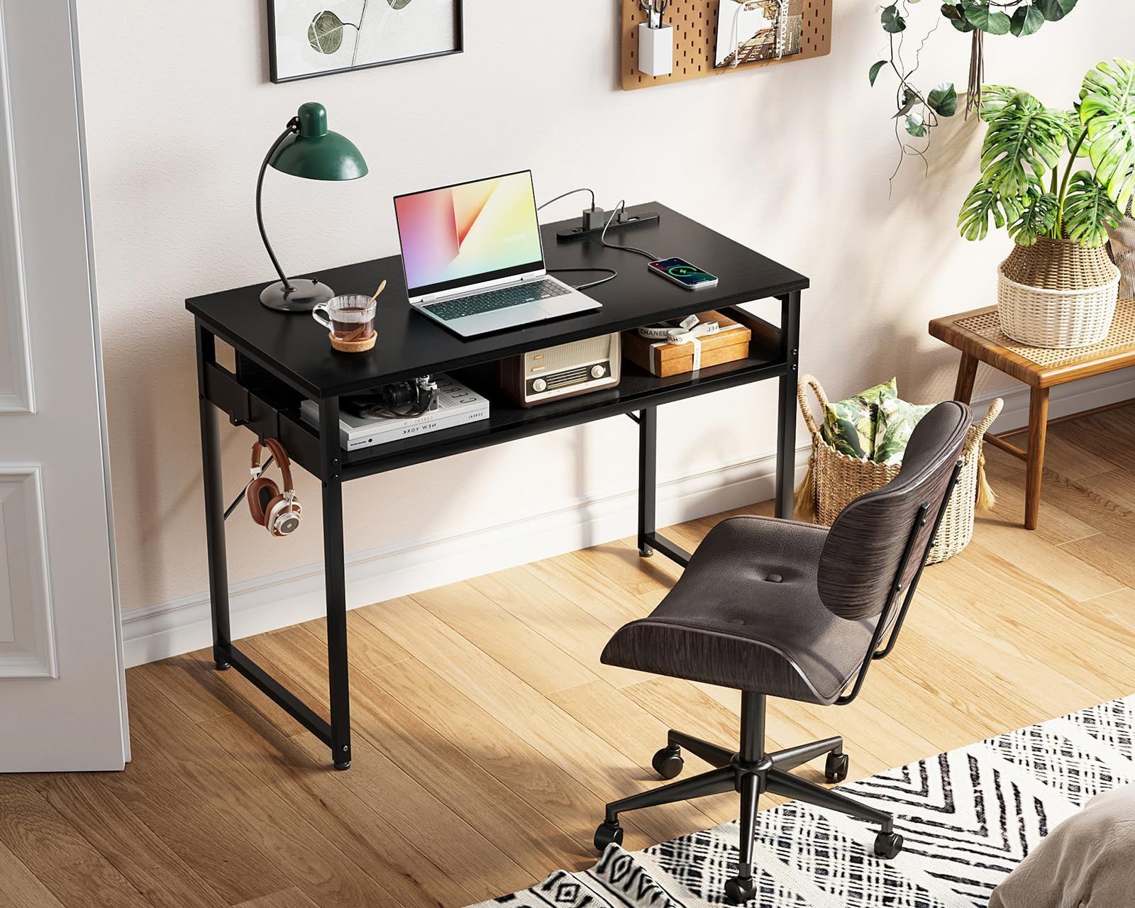 パソコンデスク 幅80cm ゲーミングデスク 収納付き コンセント付き pcデスク 勉強机 computer desk 子 机 ワークデスク フック2個付き コンパクト ODK テレワーク用 省スペース 組立簡単 黒い MARWIL-DEMENAGEMENTS_CH