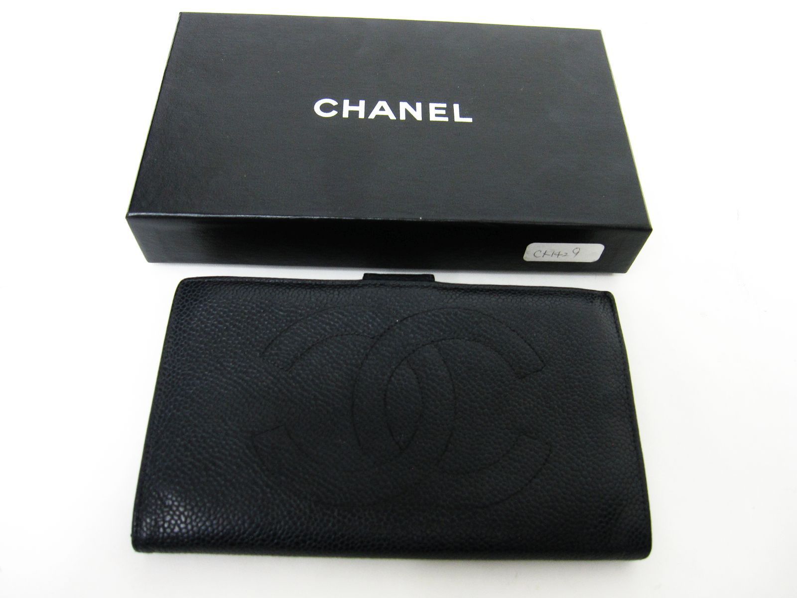 CHANEL シャネル 長財布 キャビアスキン ココマーク ゴールド金具がま口 二つ折り ウォレット 黒 小銭入れあり 管理番号L29381YER-251003-5K 510