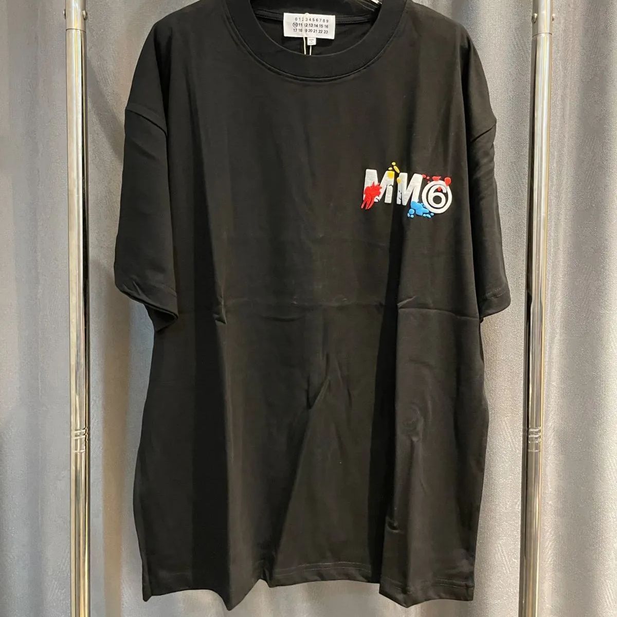 新品未使用 Maison Margiela MM6 メゾン マルジェラ Tシャツ ホワイト、 Maison Margiela メゾン マルジェラ Tシャツ ホワイト 3