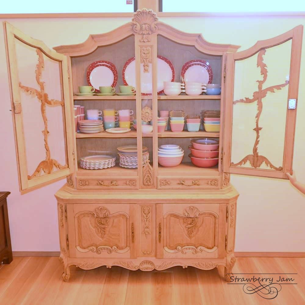 全国配信早速送料無料！ IFU-407 フランスアンティーク ガラスキャビネット キッチンキャビネット キャビネット 食器棚 ショーケース 剝離家具 コレクション 北欧インテリア 北欧家具 収納 フランス 必要な