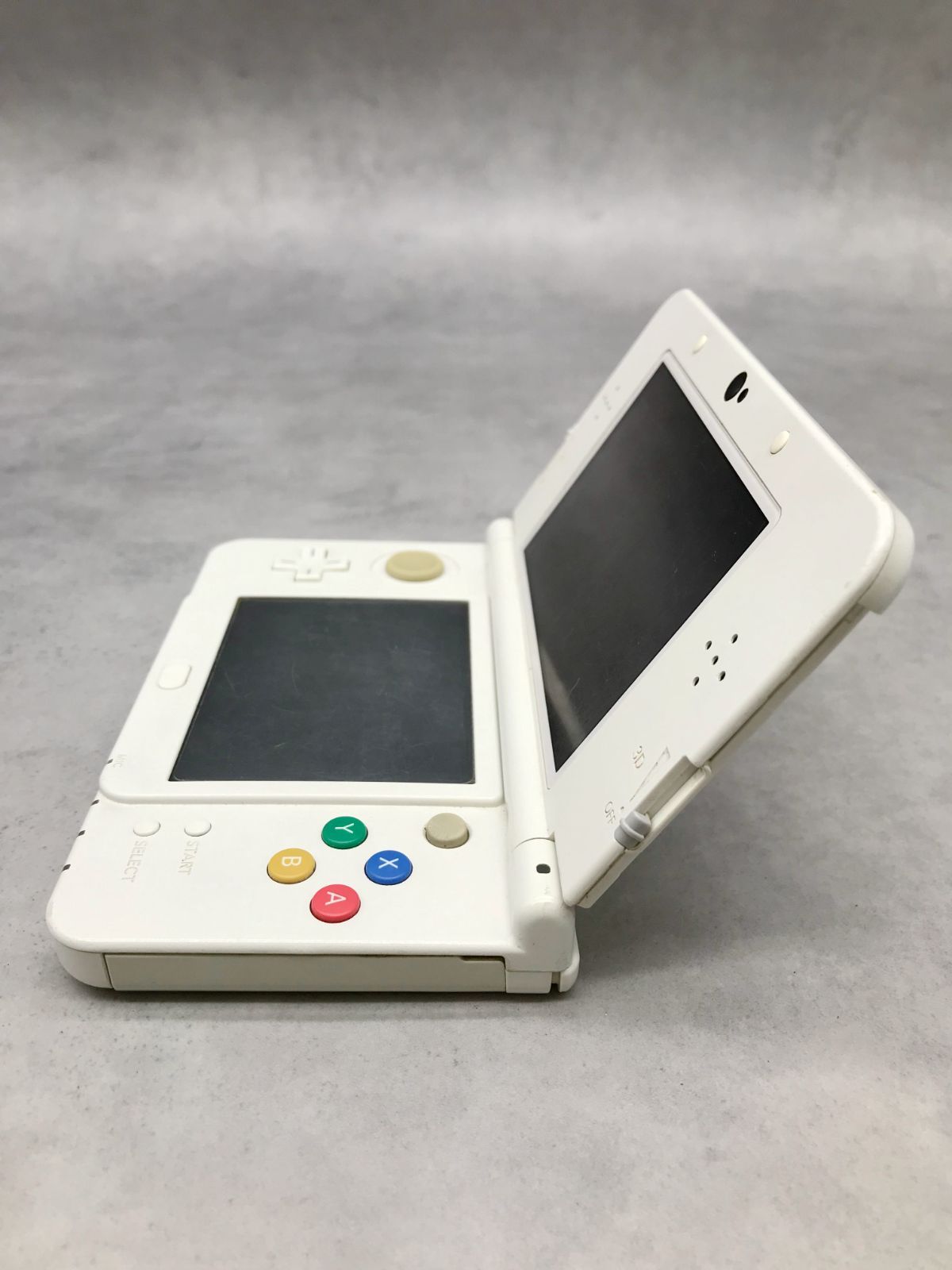 Newニンテンドー3DSLL パールホワイト/充電器セット Nintendo NEW 3DS