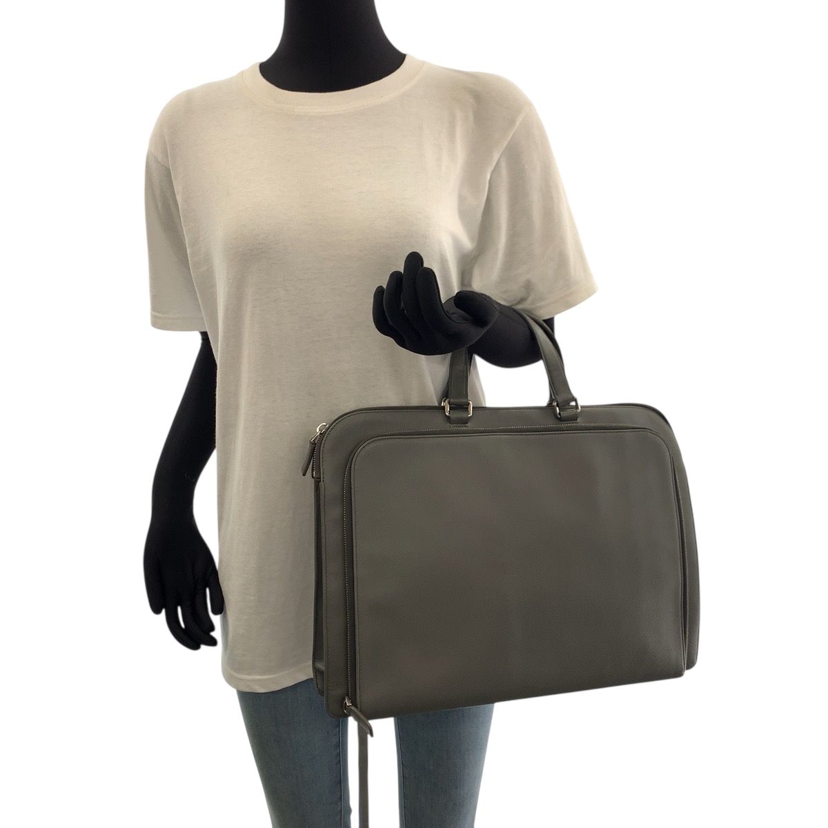 極美品 プラダ ビジネスバッグ 三角ロゴ サフィアーノレザー 白タグ