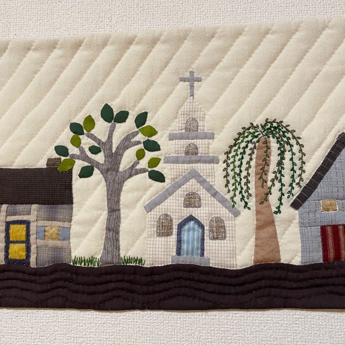 ハウスのパッチワークタペストリー☆