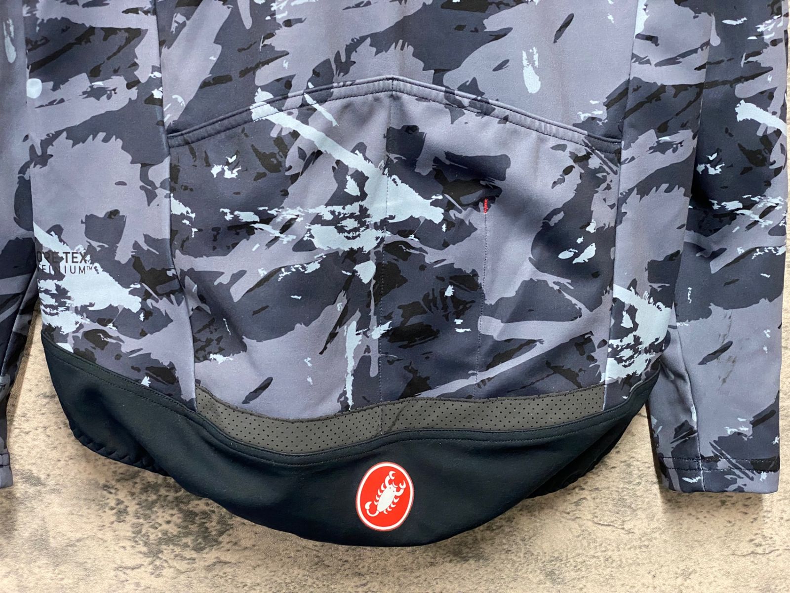 JD471 カステリ CASTELLI ロッソコルサ ROSSO CORSA perfetto 長袖 
