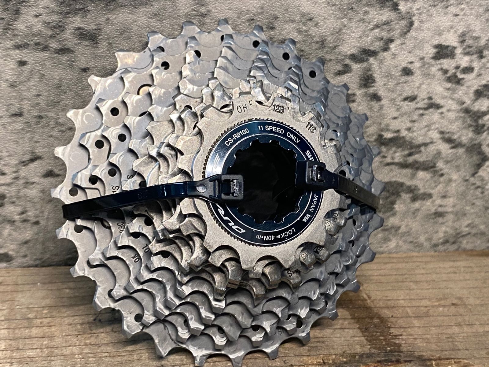 IA565 シマノ shimano デュラエース DURA-ACE CS-R9100 12-28T 11s カセットスプロケット