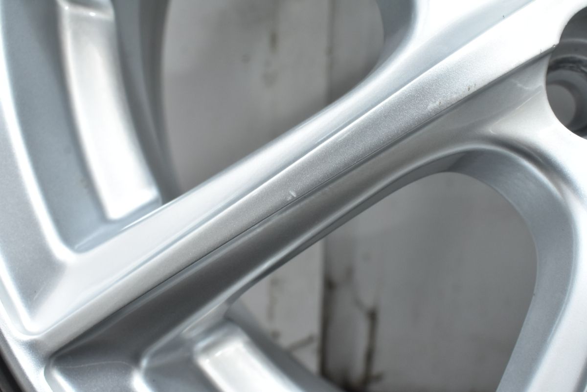 ヴォクシー エスクァイア