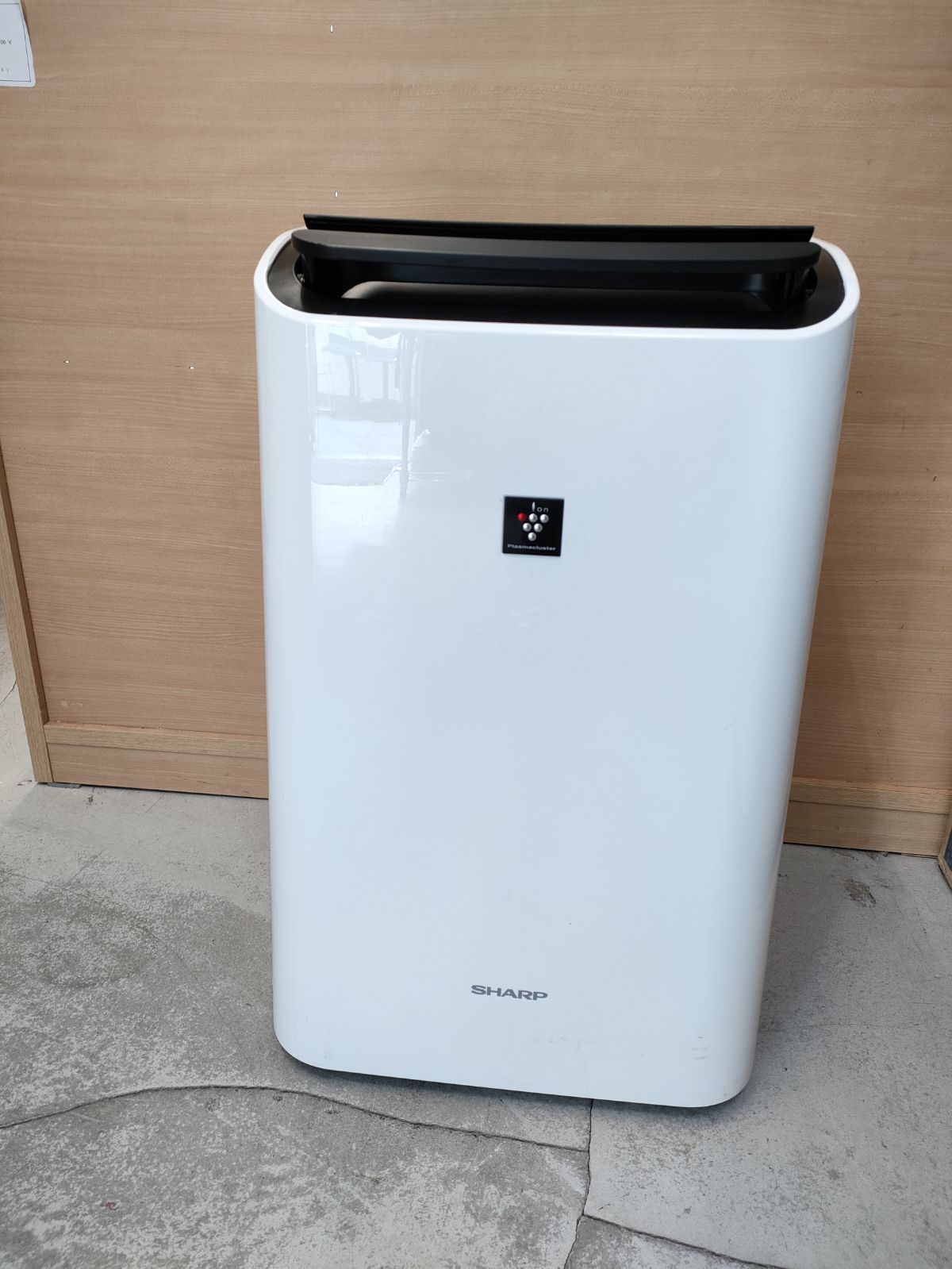 SHARP CV-G120プラズマクラスター衣類乾燥　除湿機　2018年製 SHARP CV-G120プラズマクラスター衣類乾燥 除湿機 2018年製