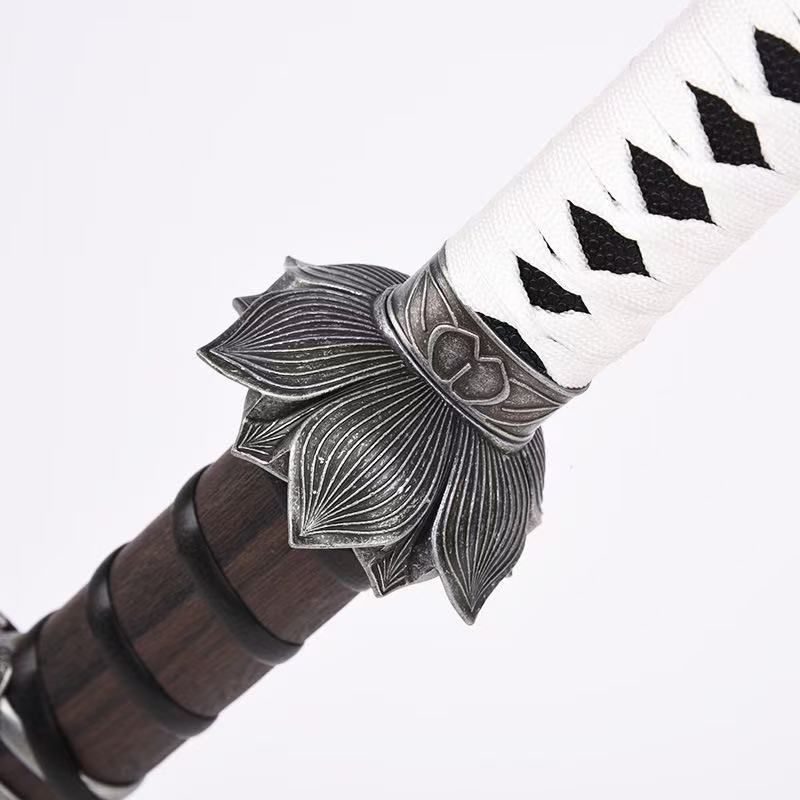 SEKIRO: 影逝二度 誓約の涙 隻狼 金属製 模造刀 居合刀 Amazon.co.jp: 【A2HE1X2GDMUCB8】只狼：影逝二度-Sekiro 武器