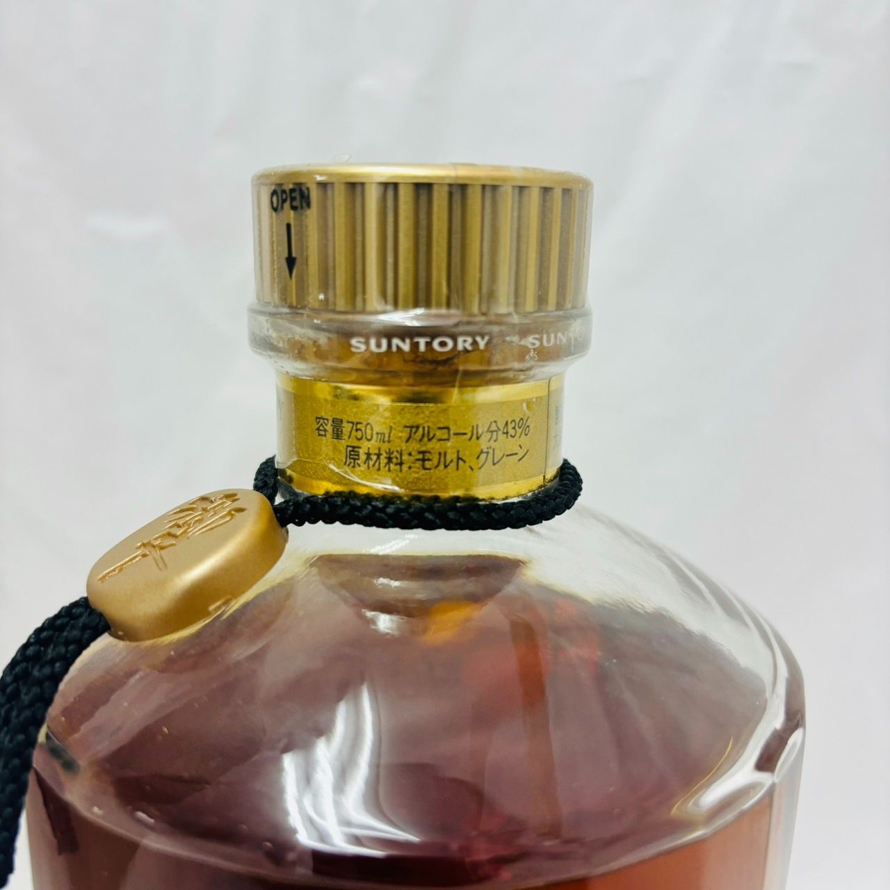 響 ゴールドラベル 金キャップ 750ml 箱付 大阪限定 - メルカリ