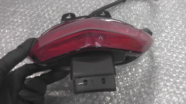 ジグサー250 ED22Y-101xxx の テールランプ 1759893865