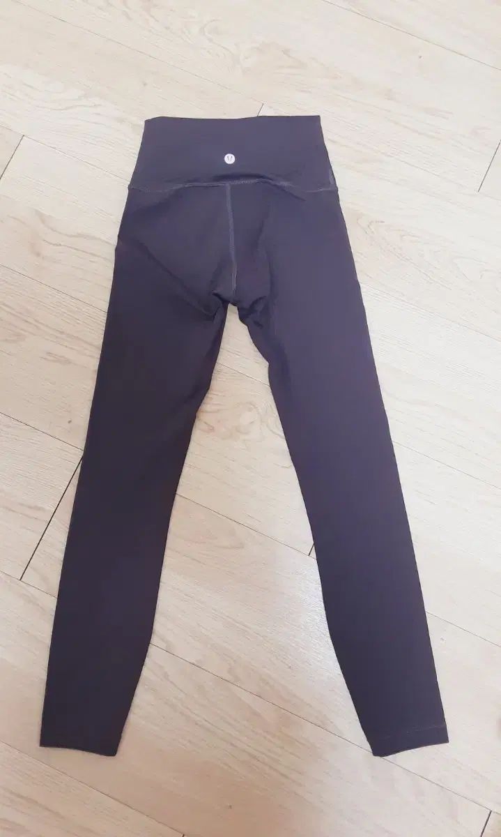 lululemon ルルレモン
