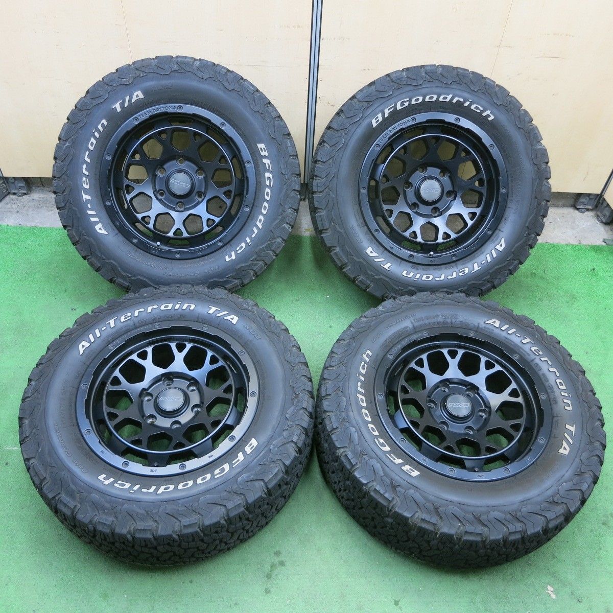 10月限定！送料負担します！　RAYS レイズ　デイトナ スタッドレス❤︎ 楽天市場】限定激安スタッドレス(レイズ/RAYS)デイトナM9+