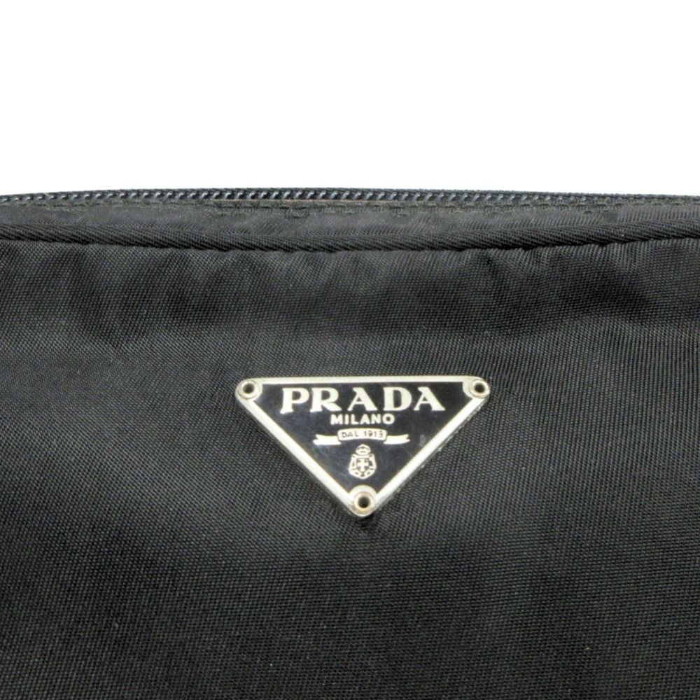 【極美品】PRADA ブラック ナイロン ポーチ　三角プレート　トライアングル PRADA プラダ トライアングルロゴ 三角ロゴプレート ナイロン