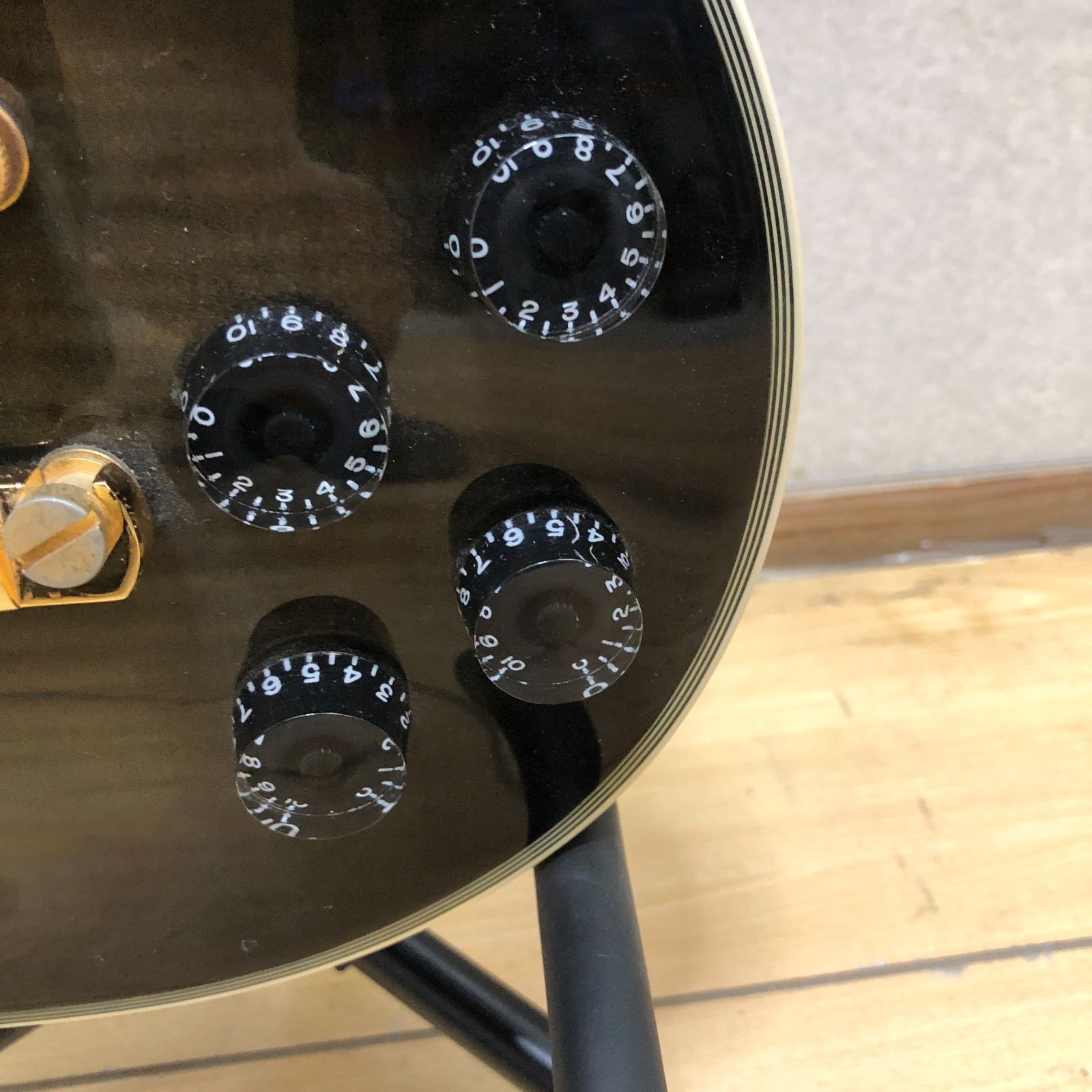 Paul Smith × ESP ミニギター スピーカー内蔵レスポールギター