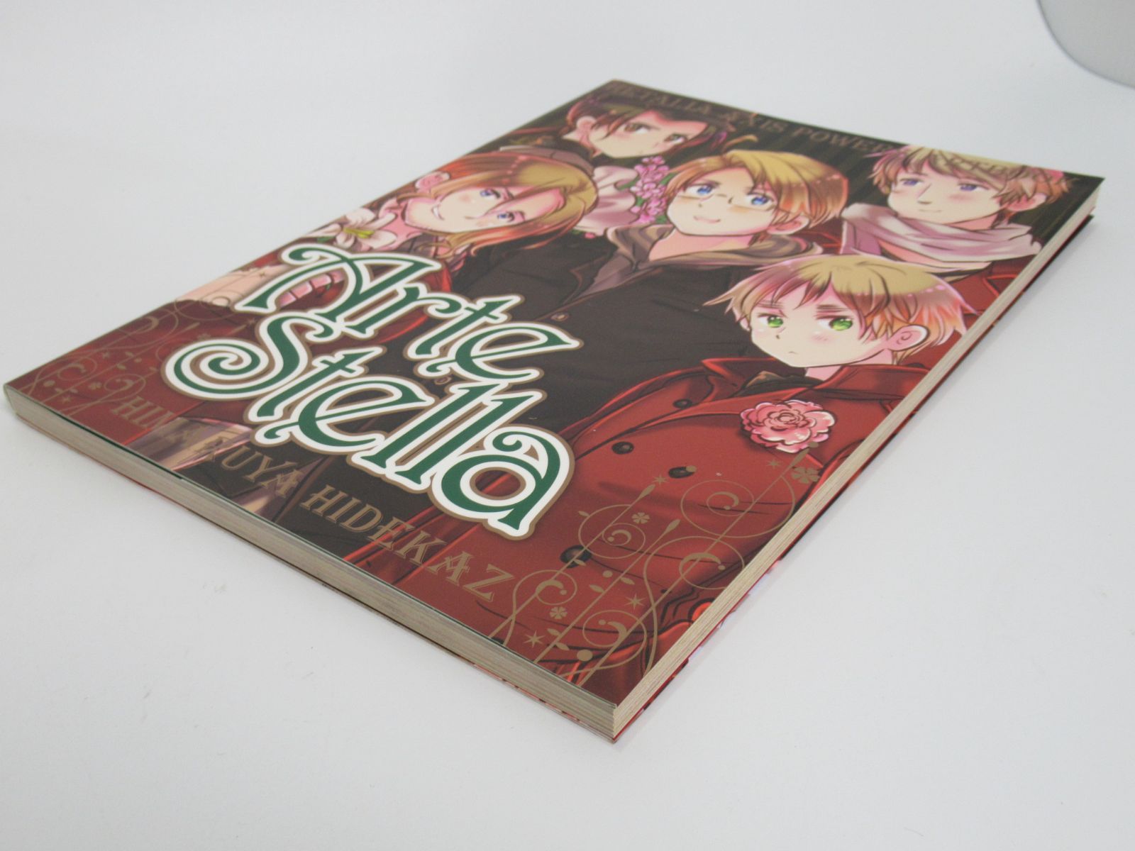 ヘタリア 画集 缶入りミニキャラ大集合トランプ 特製シール 特製B2両面