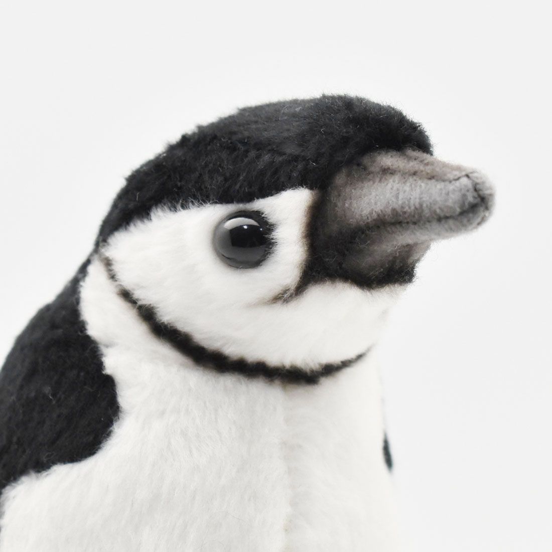 bさん専用　HANSA ペンギンぬいぐるみ HANSA 7082 ヒゲペンギン23 全長：23cm CHINSTRAP PEN BH7082