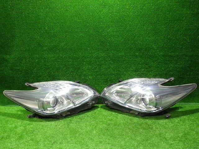 30プリウス ヘッドライト左右 ハロゲン ZVW30 47-29 ホ トヨタ