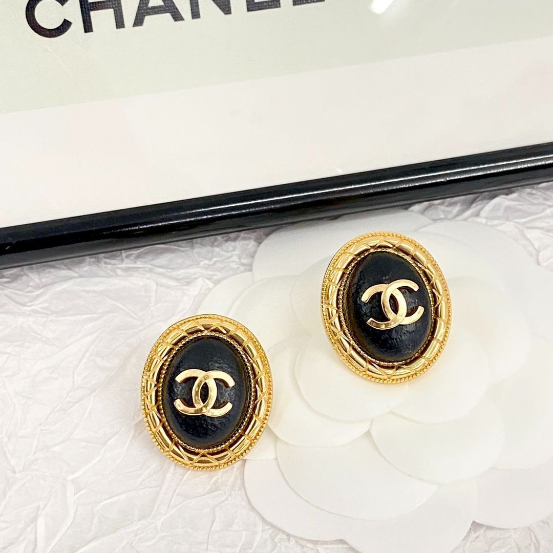 今日 Chanel シャネル ヒットモデル イヤリング 新入荷?