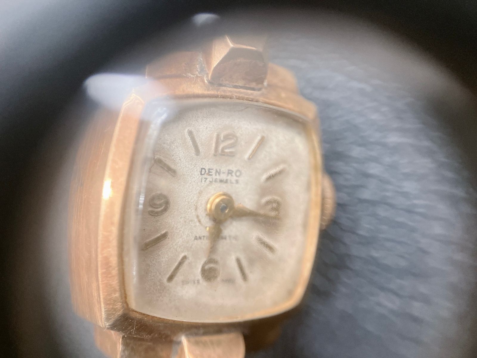 den ro 時計のYahoo!オークション(旧ヤフオク!)の相場・価格を見る