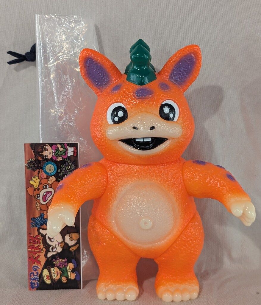 マルサン マルガチャ 昭和ミカン色 怪獣ブースカ チャメゴン 2点セット マルサン マルガチャ 昭和ミカン色 怪獣ブースカ チャメゴン 2点