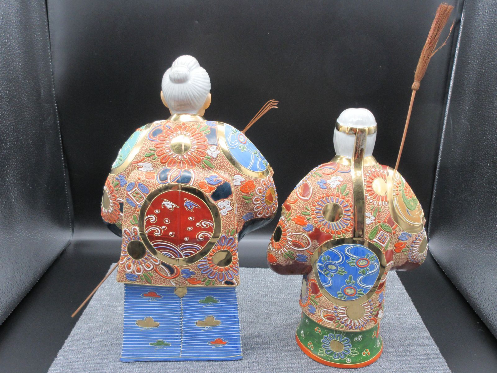 160. 有田焼の高砂人形 160. 有田焼の高砂人形