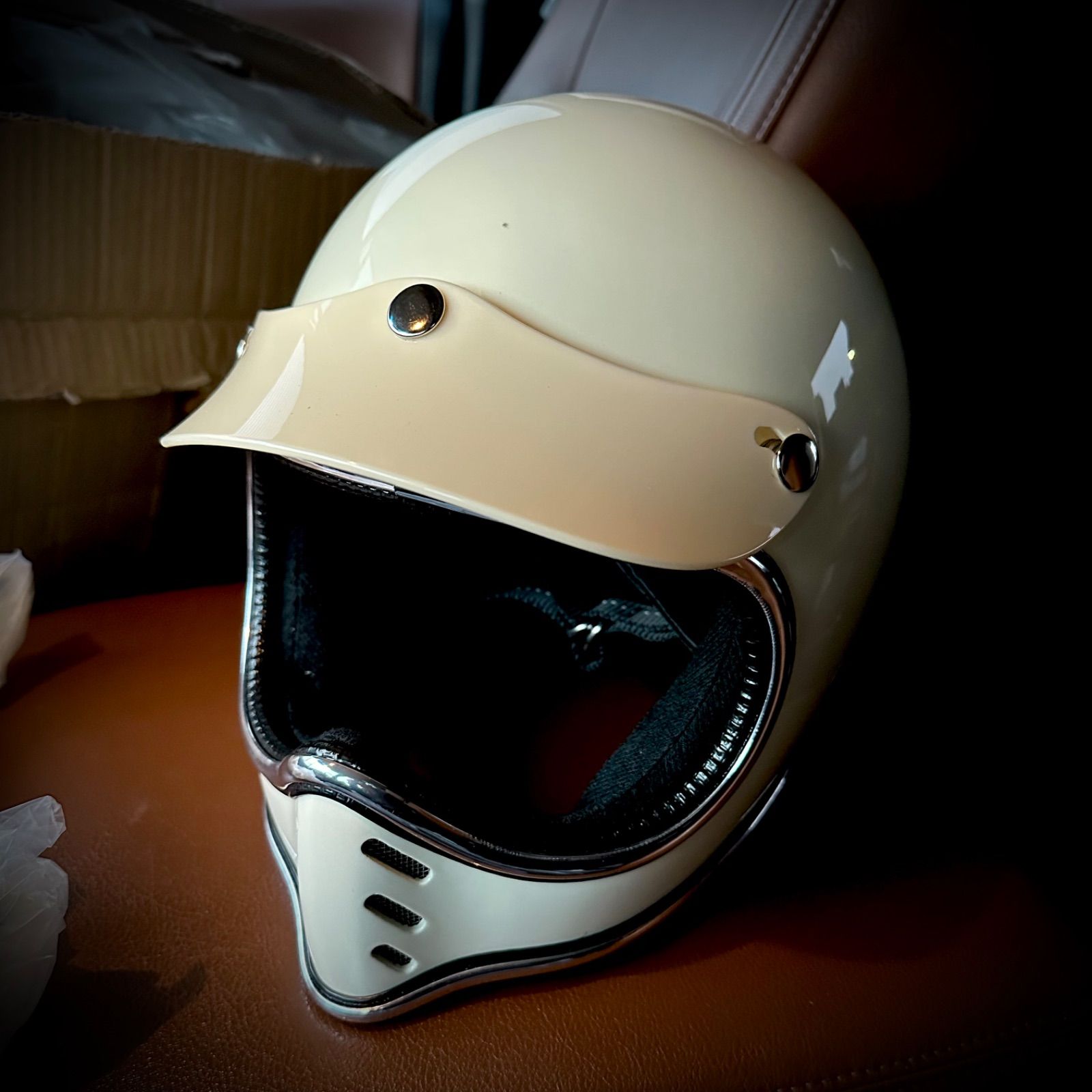 2色 ヘルメット バイザー オシャレ MTX スペースヘルメット NoBudz 2