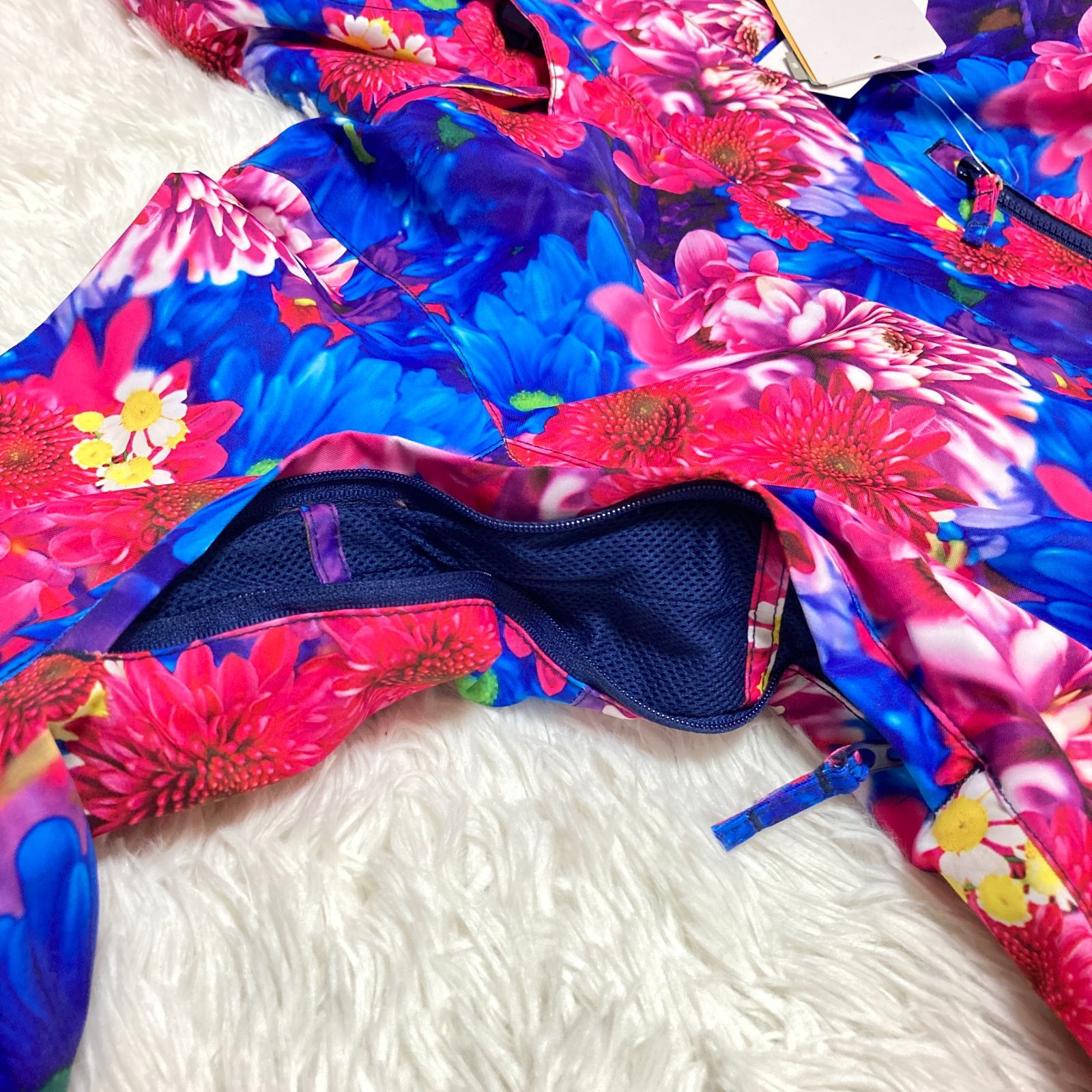 ロキシー ROXY 蜷川実花コラボ スノーウェア スノーボードウェア