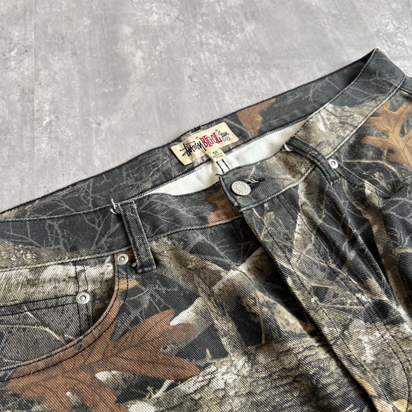 STUSSY ステューシー BIG OL'JEAN REAL TREE 公式 リアルツリー