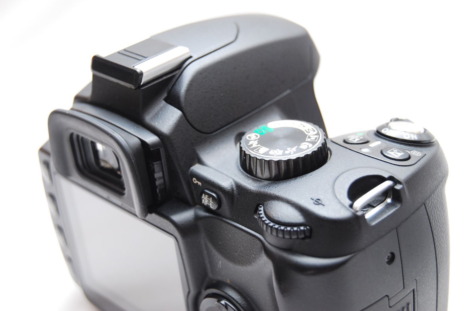 大人気】 Nikon ニコン D60 レンズキット デジタル一眼カメラ
