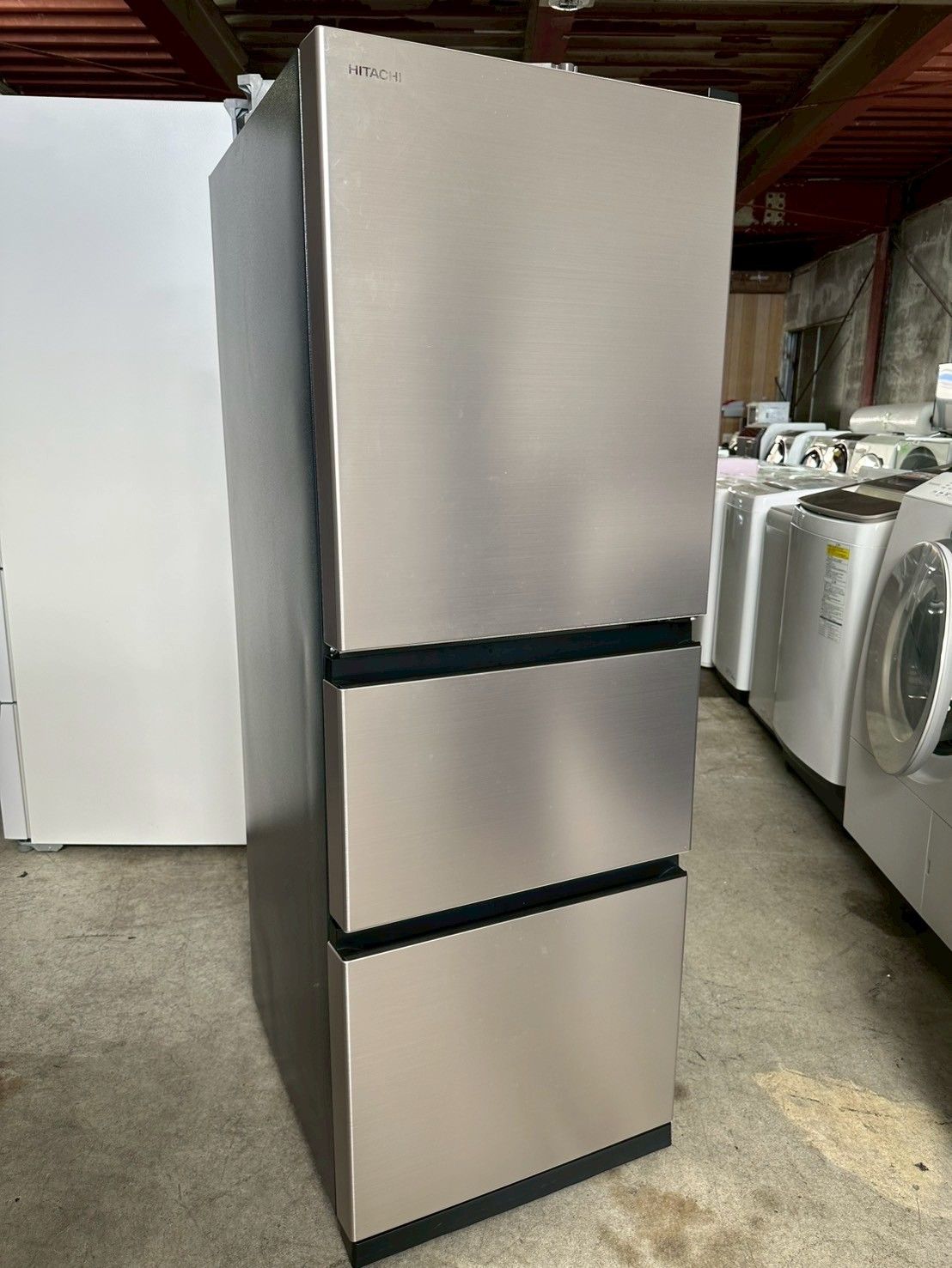 高年式】大阪送料無料☆3か月保障付き☆冷蔵庫☆日立☆3ドア☆2024年