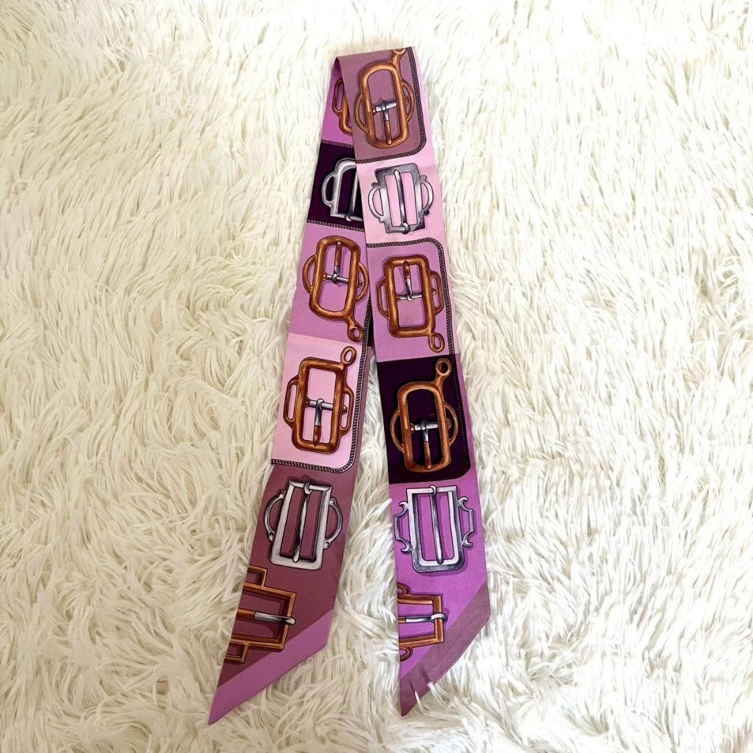 【美品✨】エルメス　ツイリー　バックルモチーフ　パープル 美品✨】エルメス ツイリー バックルモチーフ パープル 【公式通販】