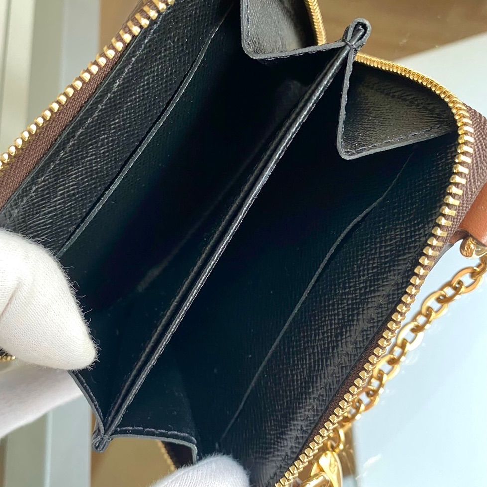 【未使用品】ミニ・ポルトフォイユ・コンパクトドーフィーヌ 財布&ショルダーバッグ