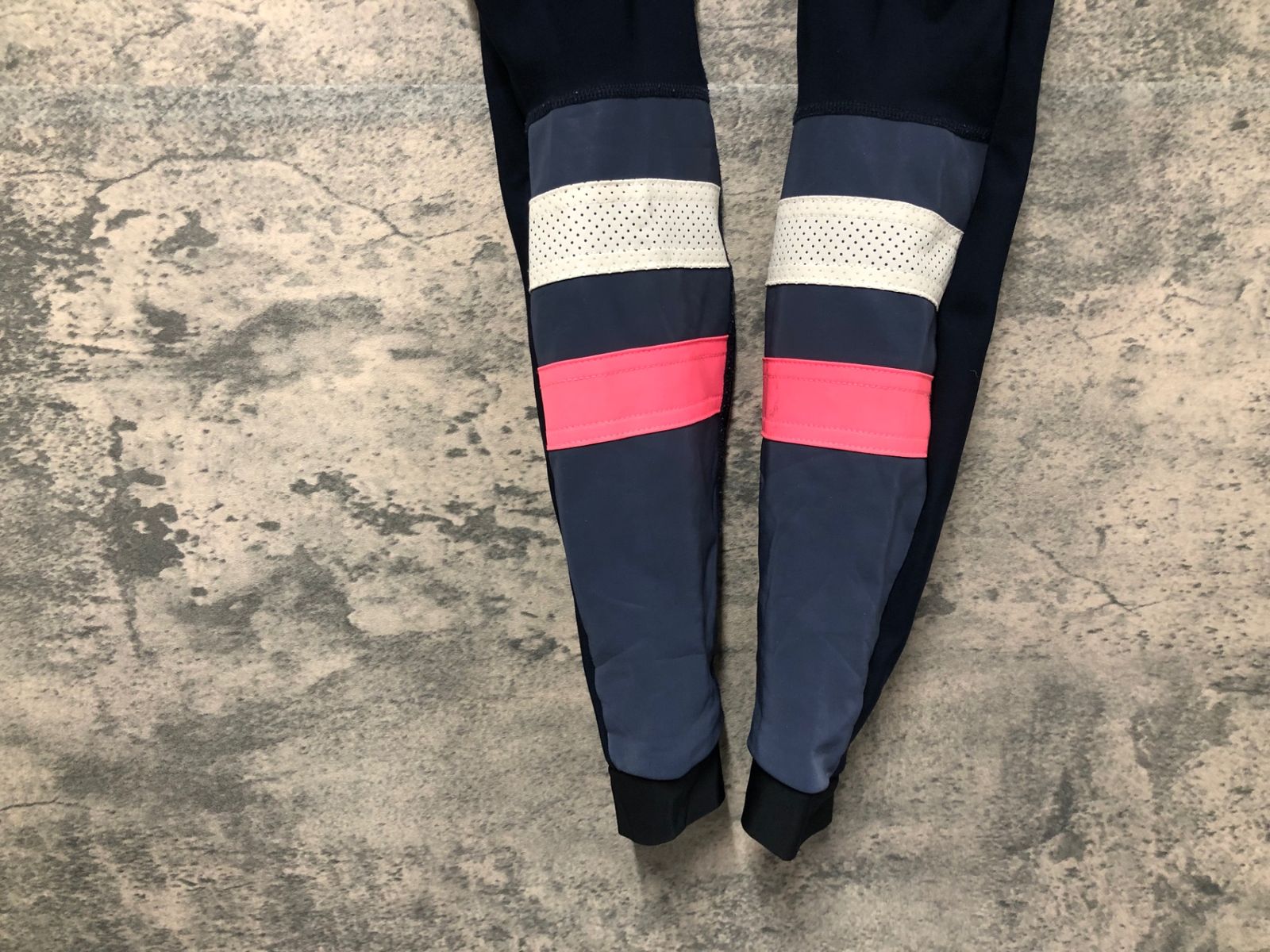 JE952 ラファ Rapha CARGO WINTER TIGHTS WITH PAD ビブタイツ 紺 XS