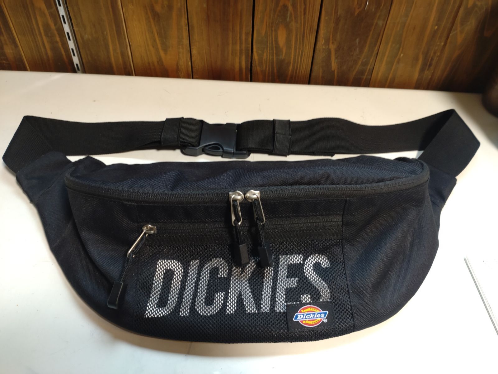 Dickies  ボディバッグ