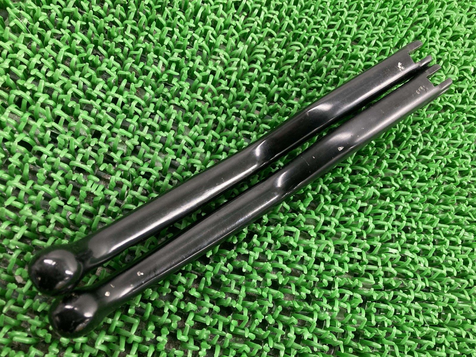 K1600GT レバー 左右  純正 中古 バイク 部品 ブレーキレバークラッチレバー 曲がり無し 品薄 希少品 車検 Genuine wM K1600GT レバー 左右 BMW 純正 中古 バイク 部品 ブレーキレバー