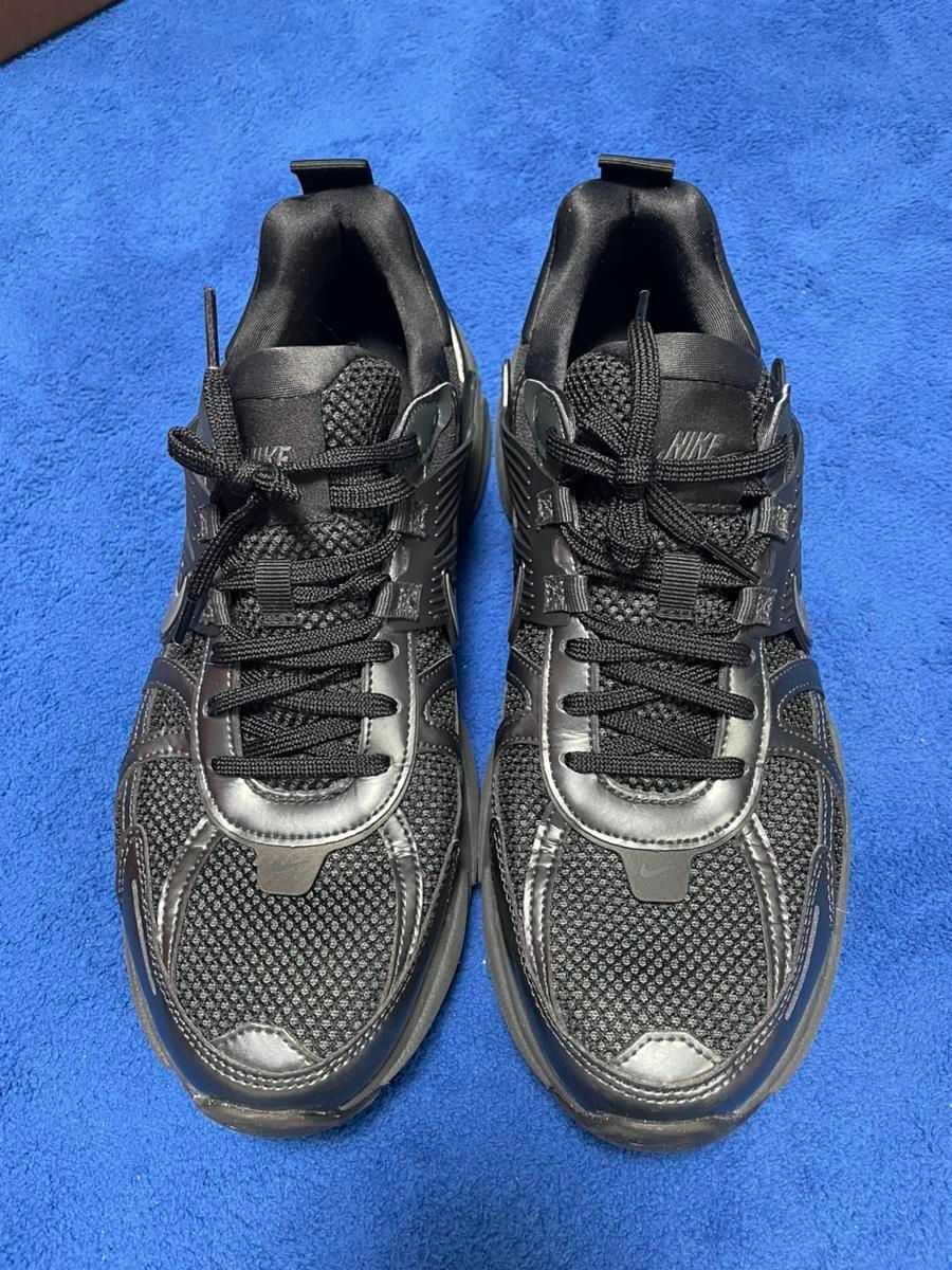 【Bunjang商品韓国直送】NIKE(ナイキ) V2K RUN 285mm