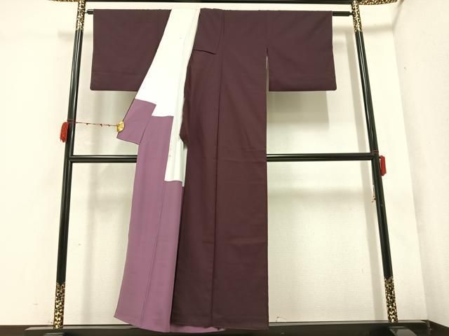 上質な色無地 菱地紋