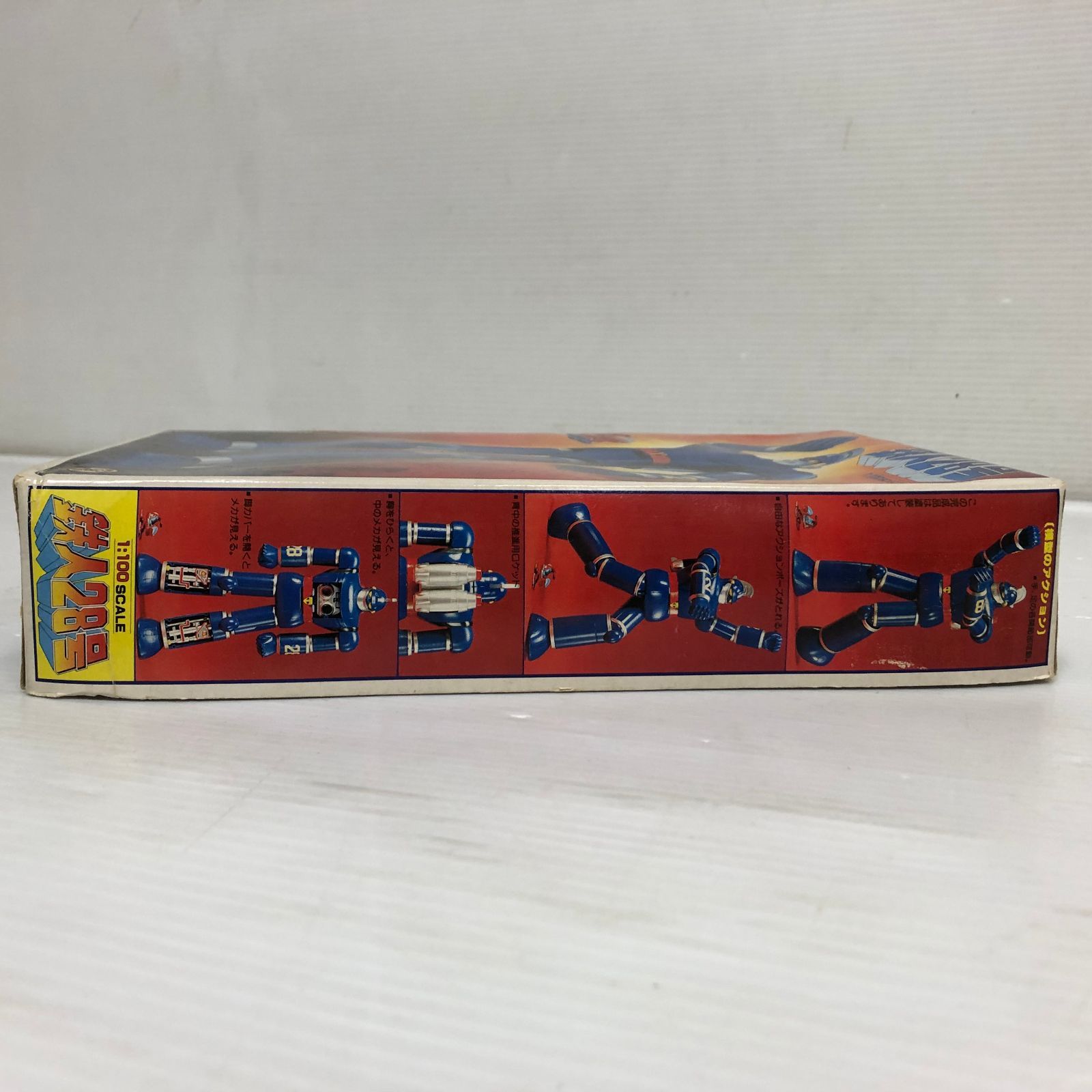 未組立品 バンダイ 鉄人28号 1/100 正太郎専用クリッパー付き 未組立品 バンダイ 鉄人28号 1/100 正太郎専用クリッパー付き