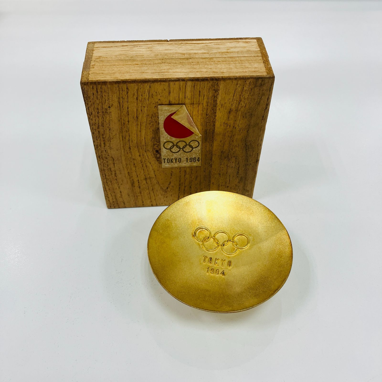 A【24KGP】1964年 東京オリンピック 記念 金杯 木箱セット 東京
