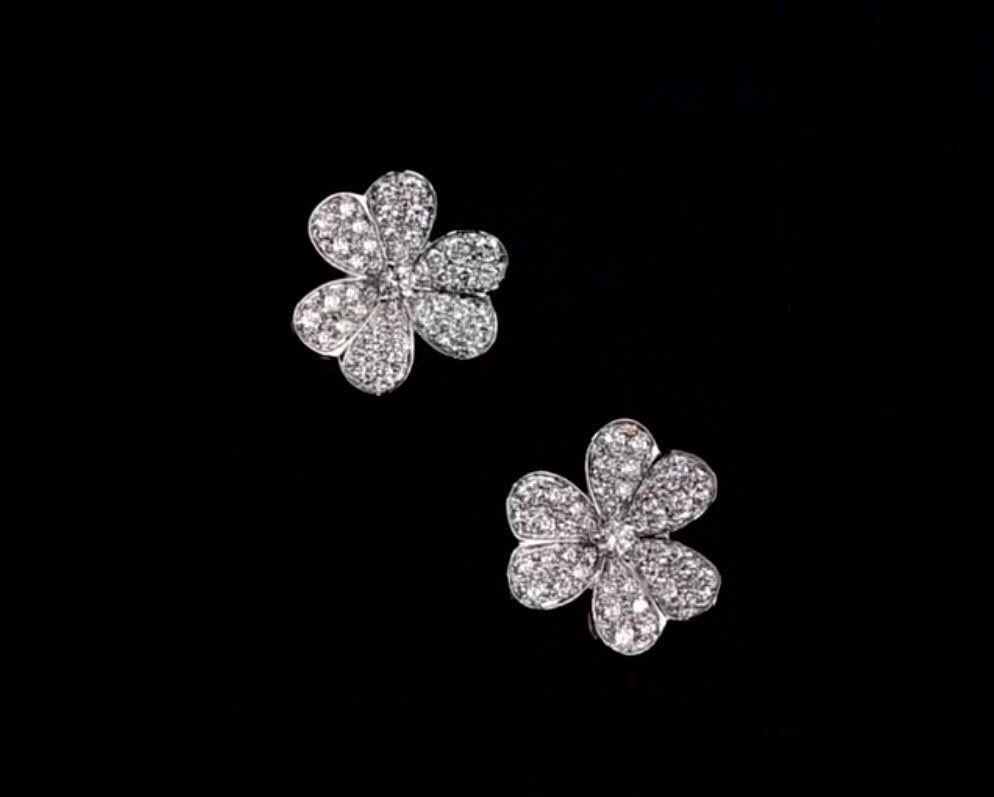 Van Cleef - Arpels ヴァン クリーフ＆アーペル VCA クローバー フル ダイヤモンド イヤリング｜ ｜ -WTO輸入1