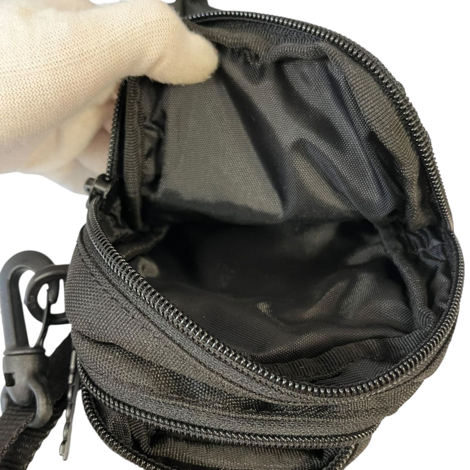 新品◎ディーゼル DIESEL クロスボディバッグ ショルダー 斜めがけ