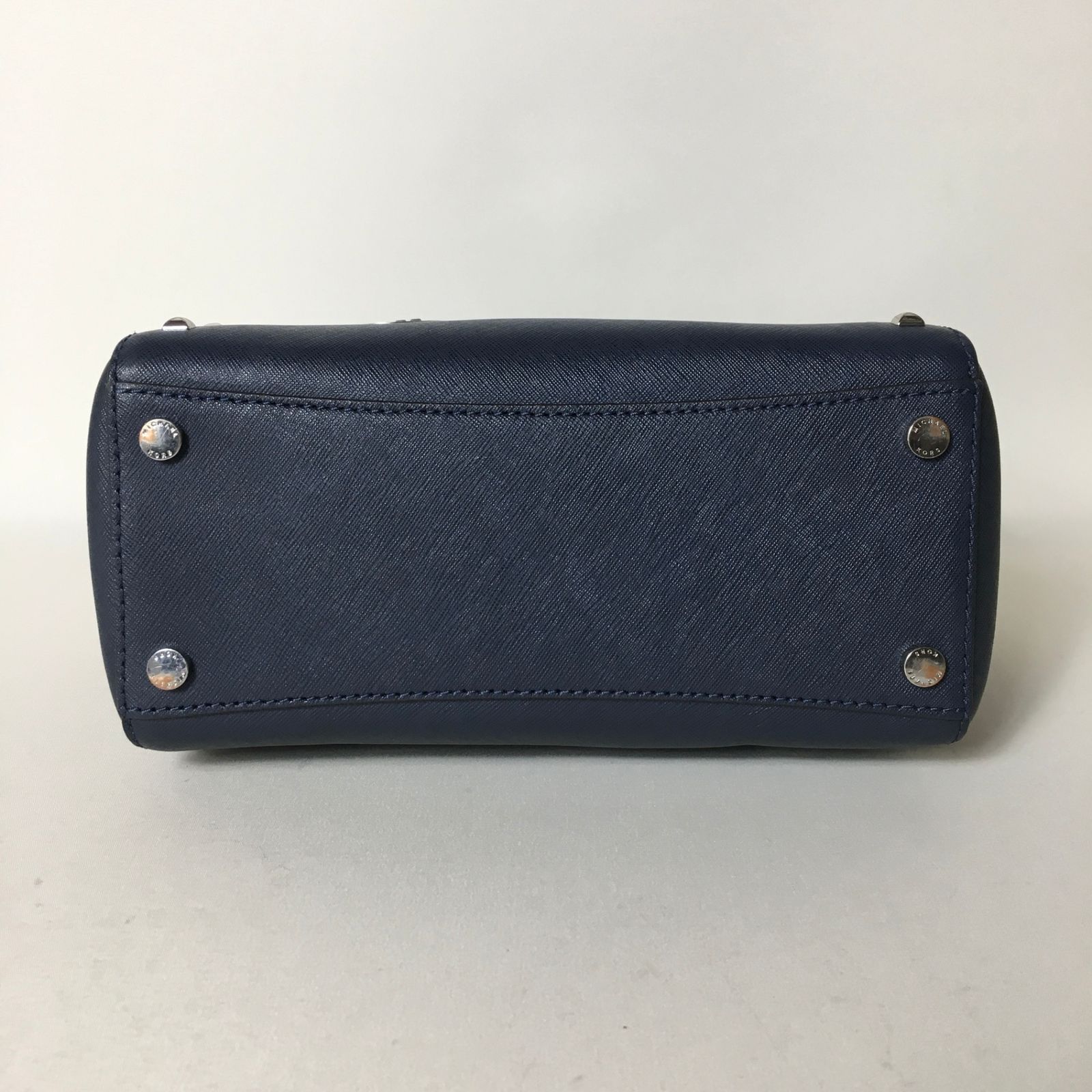 【極美品】マイケルコース 2WAYバッグ ネイビー フラワースタッズ レザー Michael Kors マイケルコース スタッズ ショルダーバッグ レザー